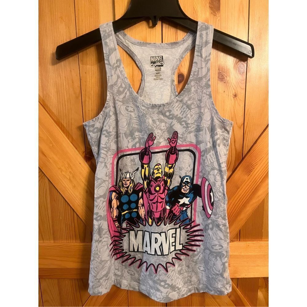Marvel comics, tank top size small (1546)